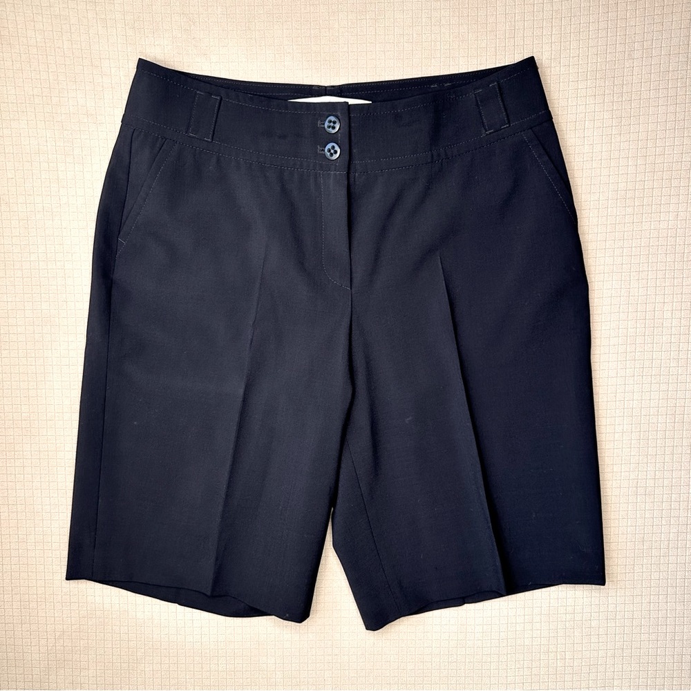 NWT Gardeur “Debra” Womens Size 44 Bermuda Shorts Black Pleated Wool Blend